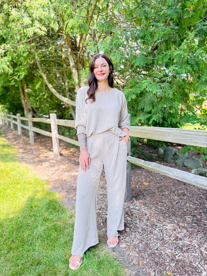 Flowy Scrunch Sleeve Top Taupe