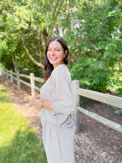 Flowy Scrunch Sleeve Top Taupe