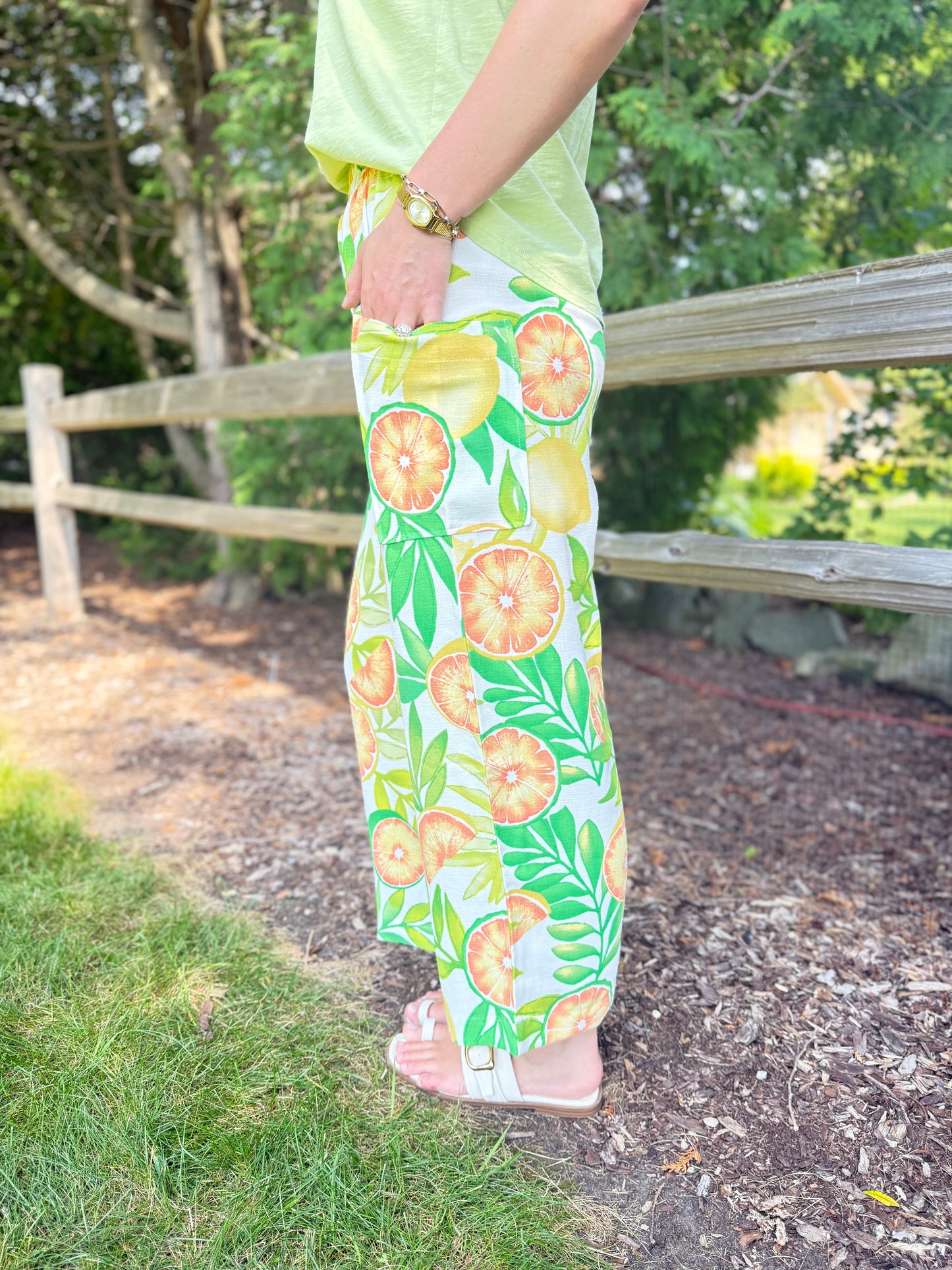 Wide Leg Cropped Printed Pant