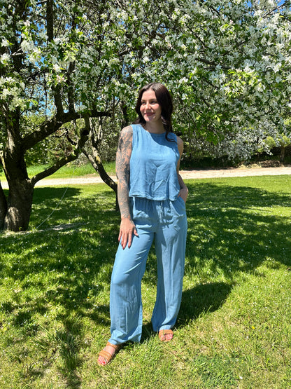 Wide Leg Chambray Pant