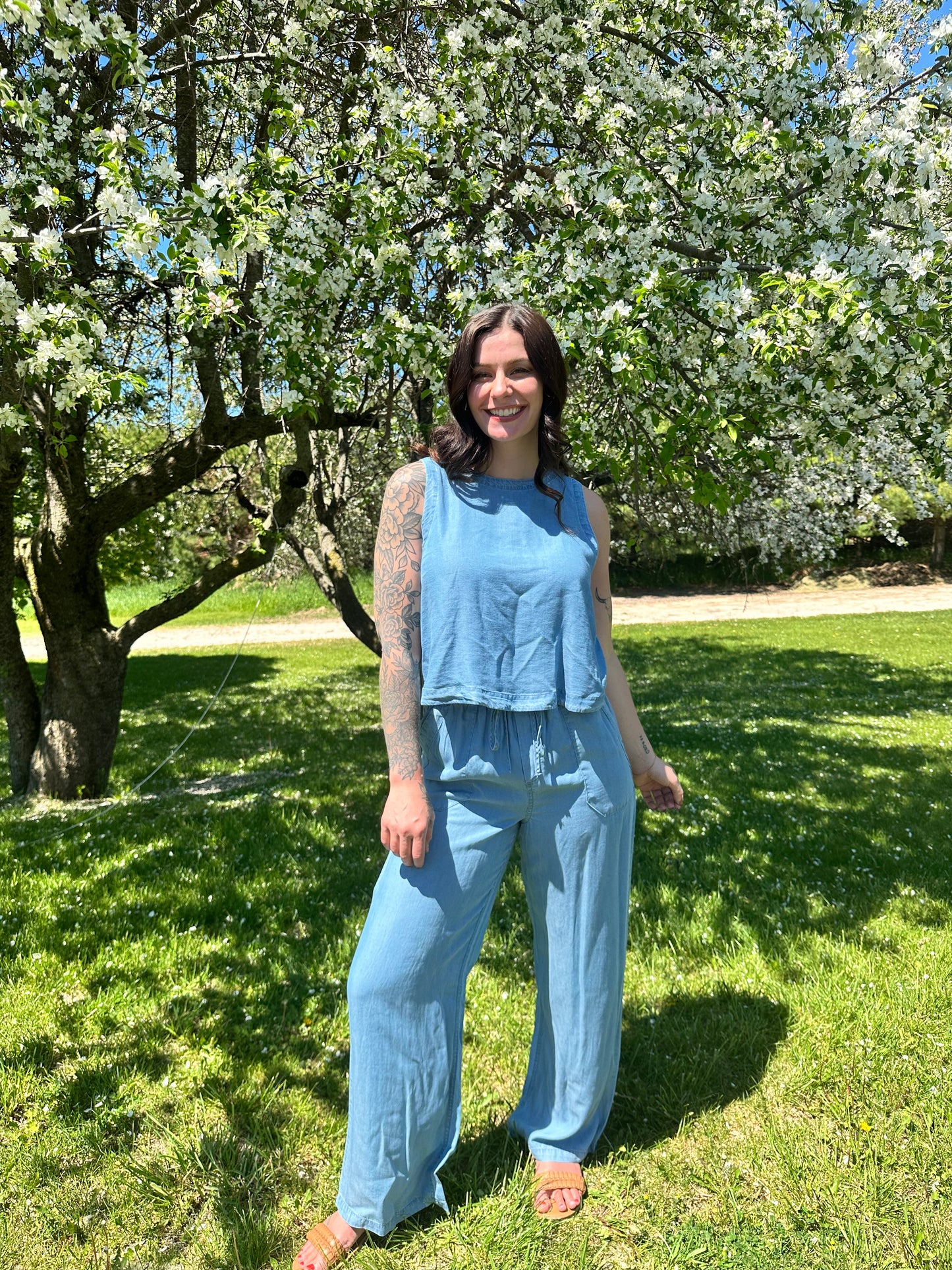 Wide Leg Chambray Pant