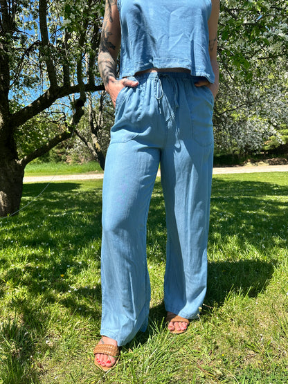 Wide Leg Chambray Pant