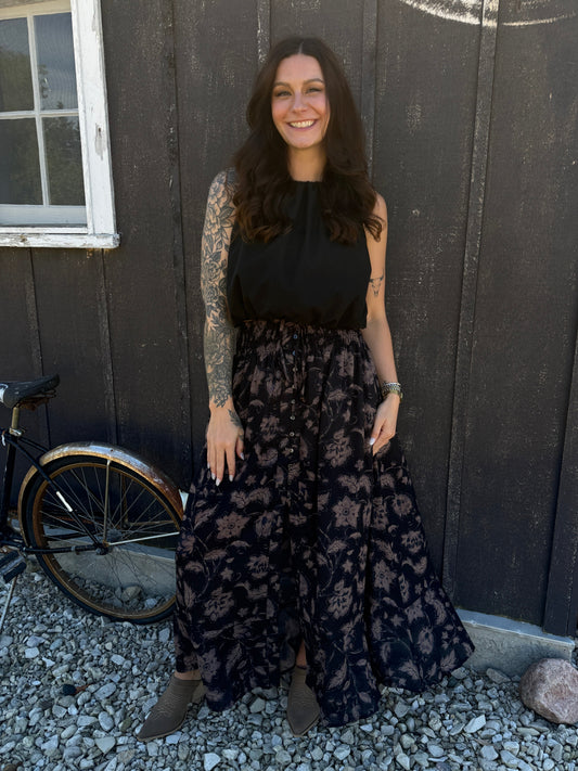 Floral Ruffle Maxi Skirt Black