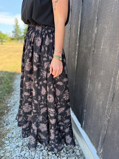 Floral Ruffle Maxi Skirt Black