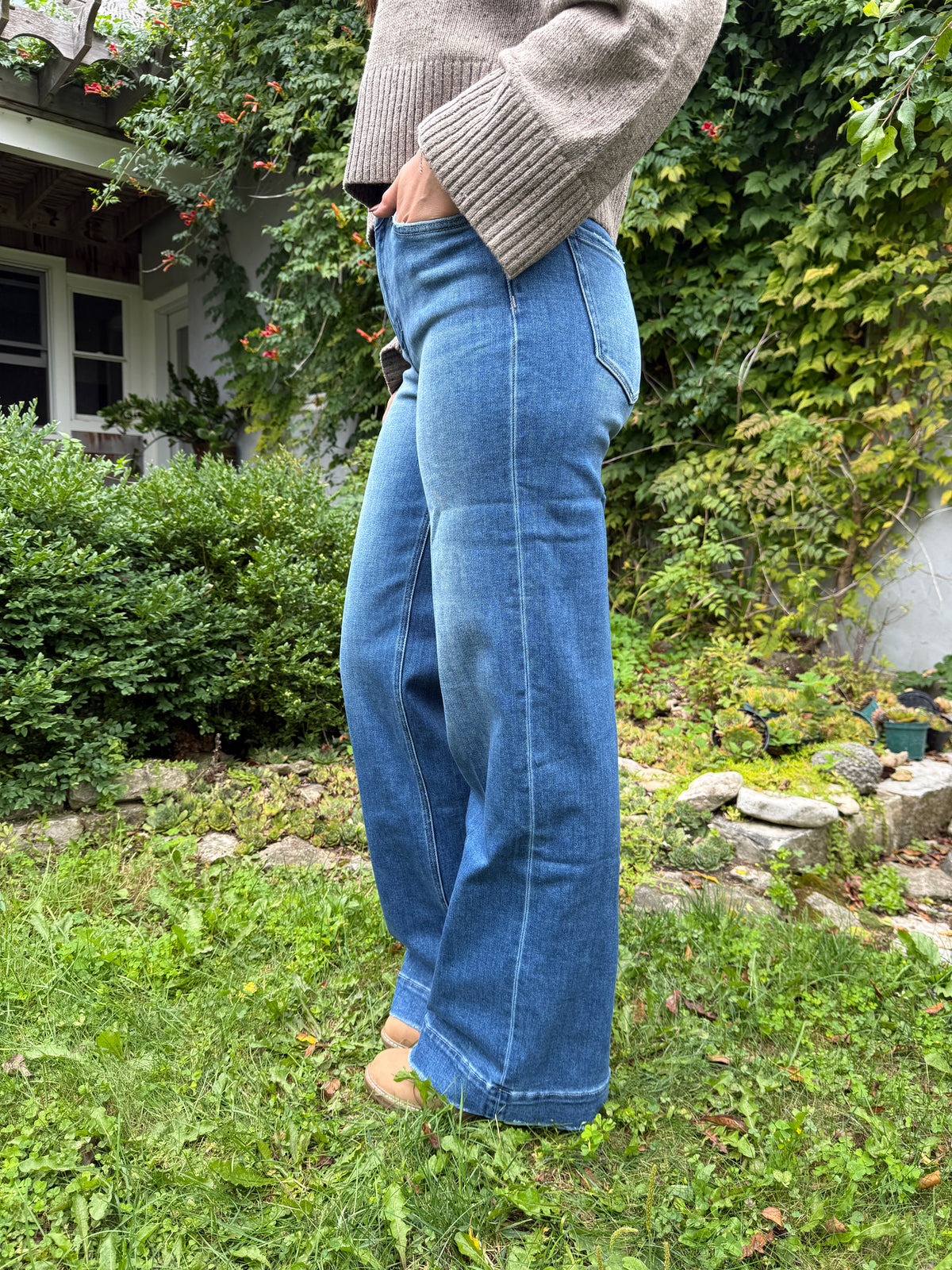 High Rise Crease Line Trouser Hem