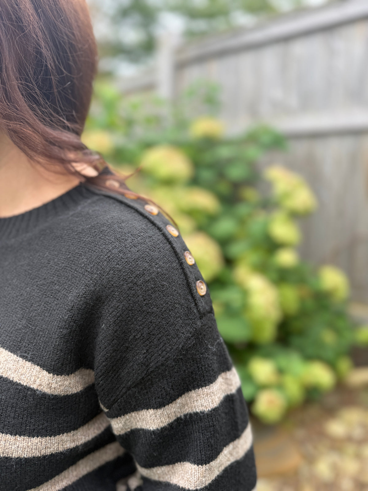 Boxy Stripe Button Sweater Black