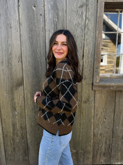 Crewneck Argyle Pattern Sweater
