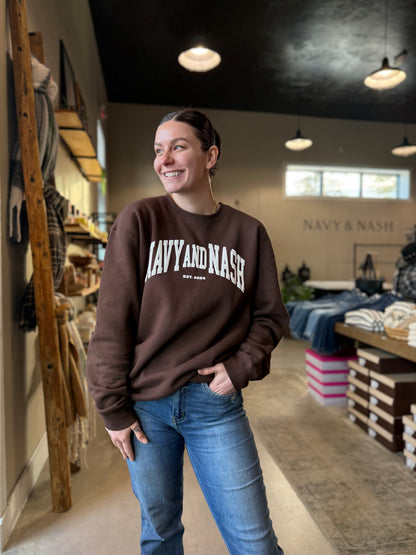 NAVY & NASH CREWNECK BROWN
