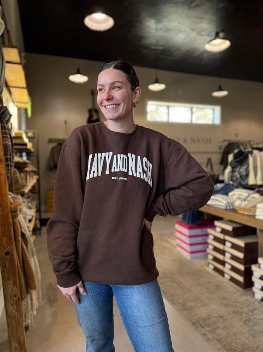 NAVY & NASH CREWNECK BROWN