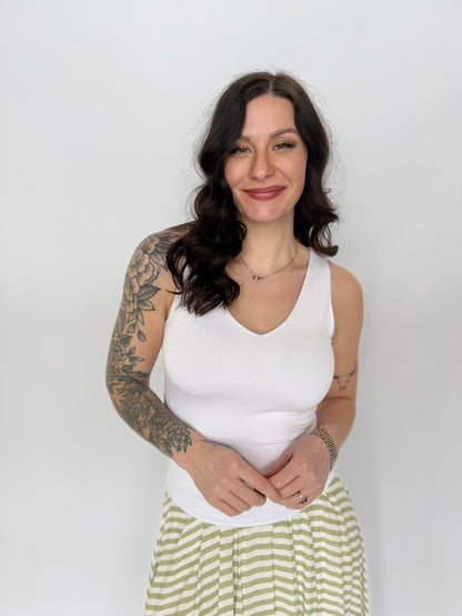 V-Neck Basic Tank White